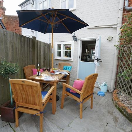 Smugglers Rest, Aldeburgh Villa Luaran gambar