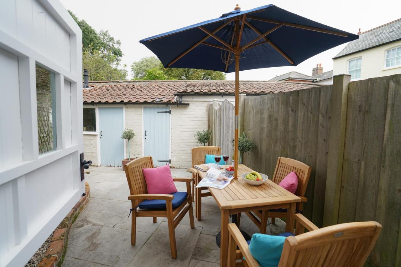 Smugglers Rest, Aldeburgh Villa Luaran gambar
